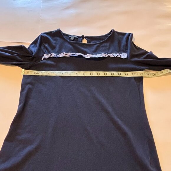 Talbots Long Sleeve T-Shirt Blouse with Ruffle Hem and Keyhole Small - Picture 8 of 8